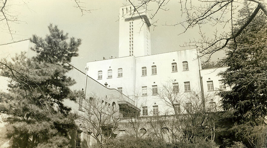 阿武山観測所は、1930年に「阿武山地震観測所」として創設されたイメージ