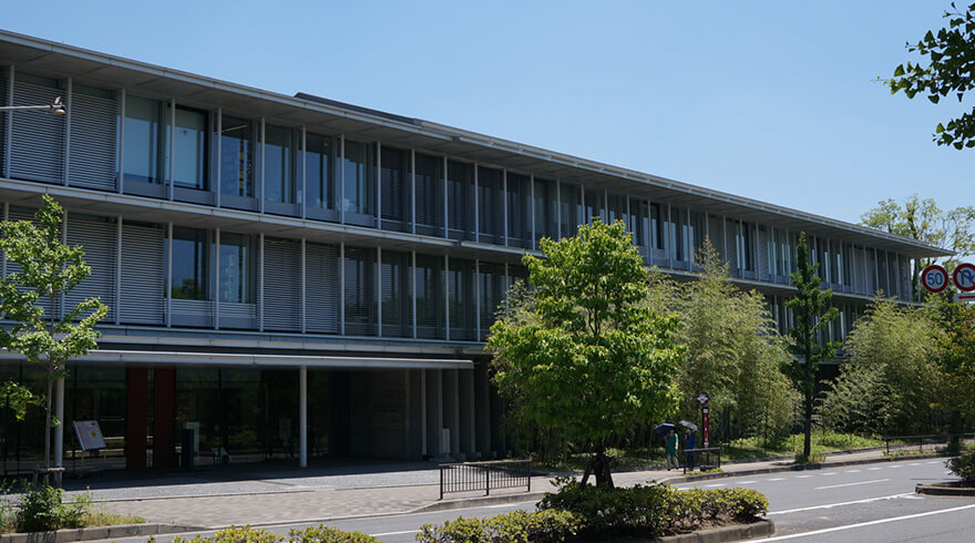 京都大学こころの未来研究センター本館イメージ