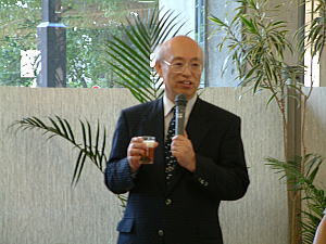 東山副学長