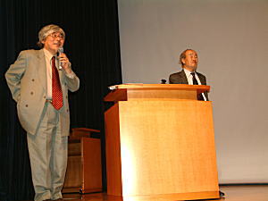 質疑応答の様子
