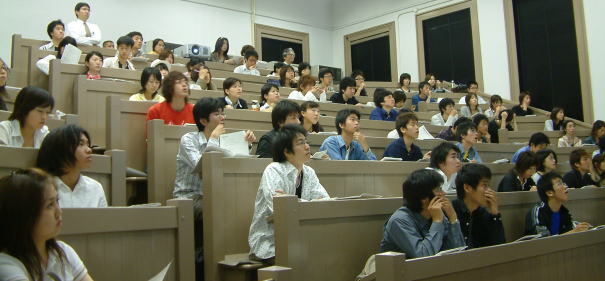 会場の様子