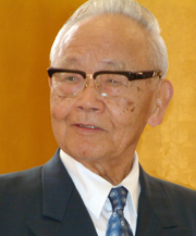 沢田教授の写真