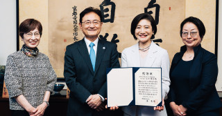 次期総合生存学館長に村上特定教授を再指名しました | 京都大学