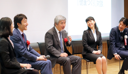 Discussion about student perspectives on health promotion at the Kyoto University Healthy Campus kick-off forum